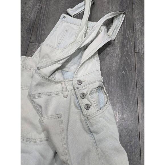 FREE PEOPLE Y2K Baggy Preppy Ziggy Denim Overalls Ivory Medium A004382 - Picture 5 of 15